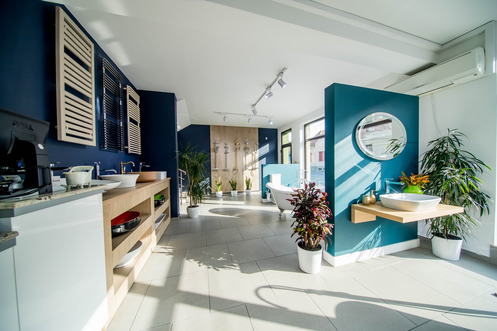 Showroom Dexcalor Photo